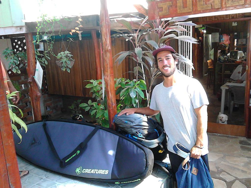 Murph'S Surf Shacks Rivas Zewnętrze zdjęcie